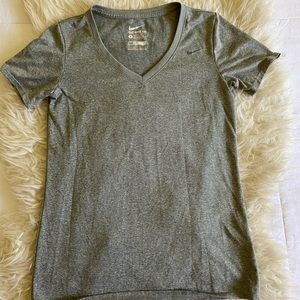 Nike DriFit Workout Shirt Small